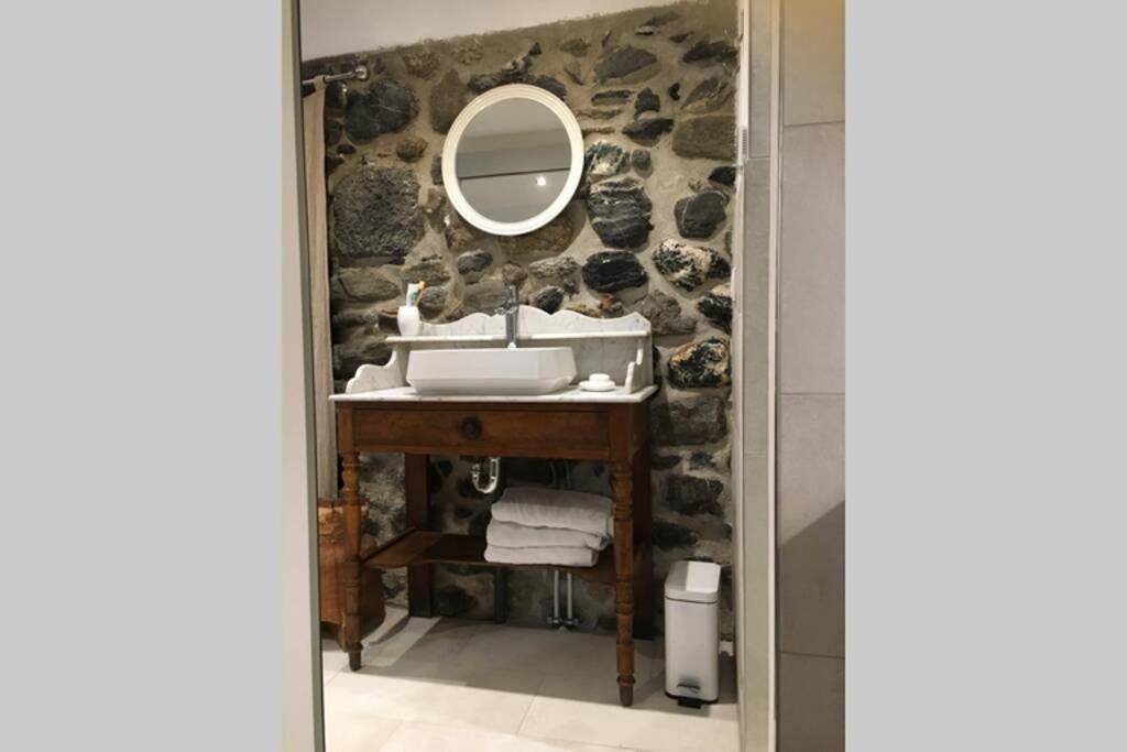 La Maison Laugier Charme, Confort, Authenticite Saint-Étienne-de-Tinée エクステリア 写真